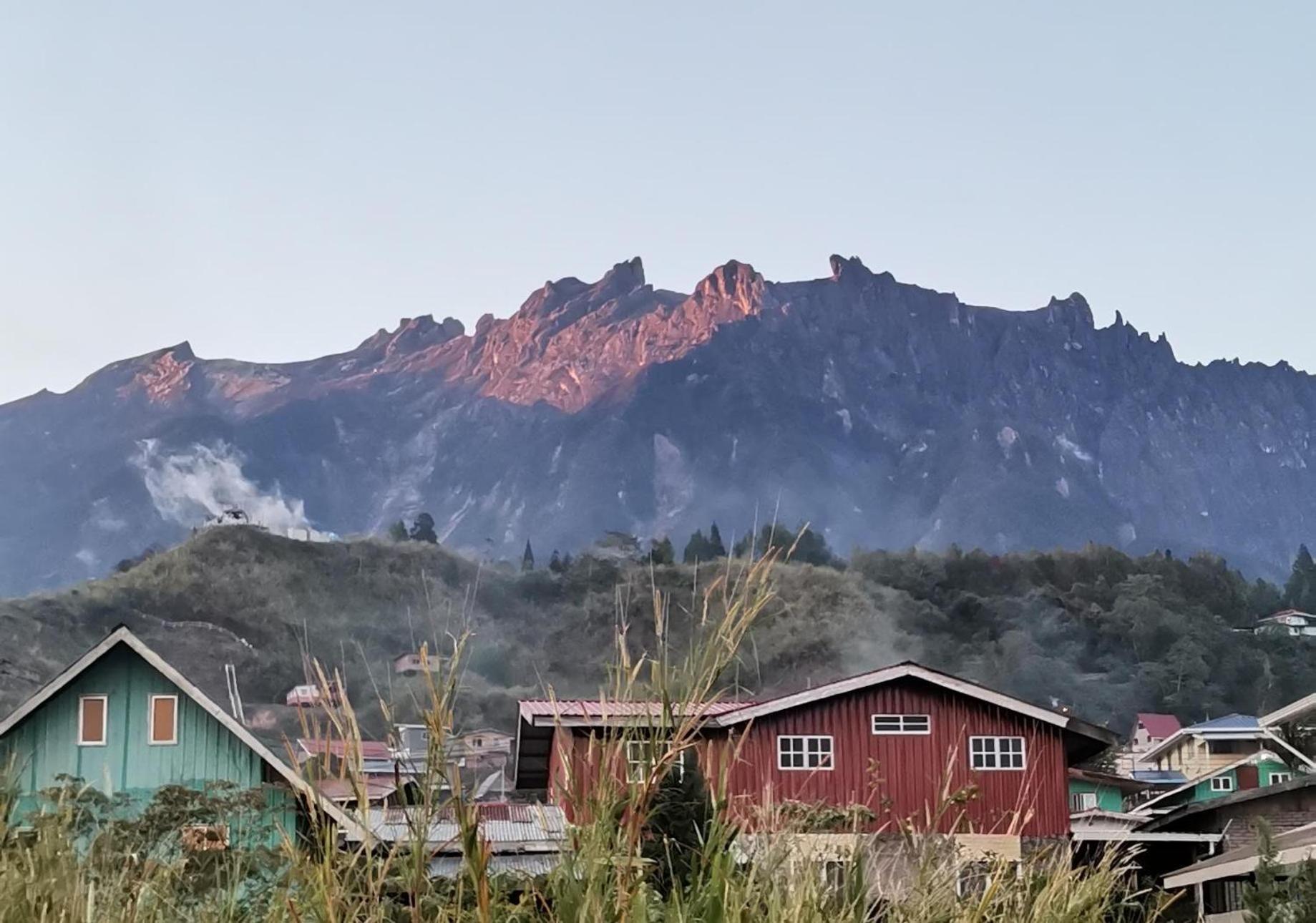 Strawberry Rest House Mesilou Kundasang Kampong Kundassan Exterior foto