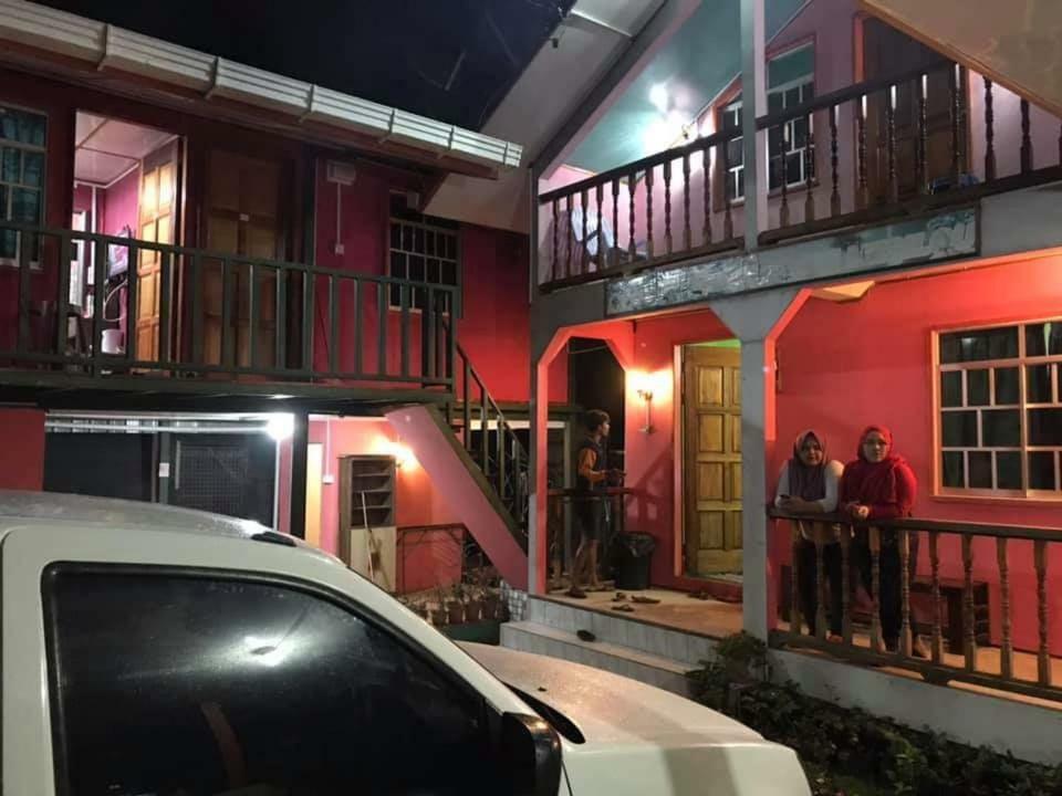 Strawberry Rest House Mesilou Kundasang Kampong Kundassan Exterior foto